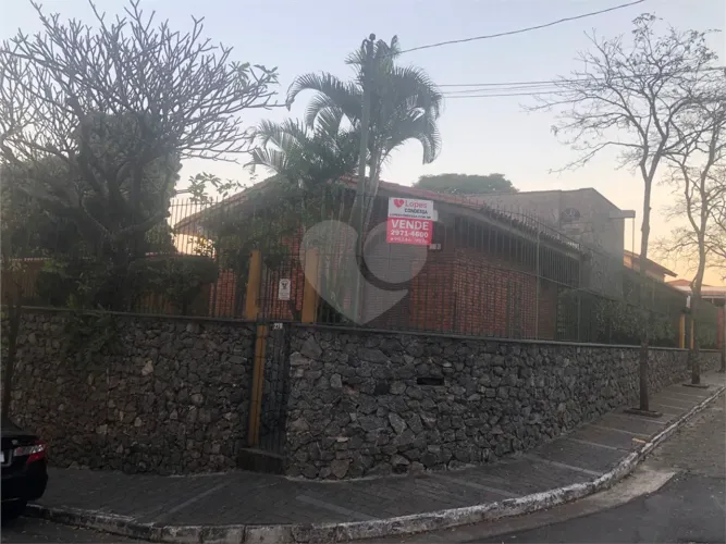 Casa térrea com 4 quartos à venda ou para locação em Vila albertina - SP
