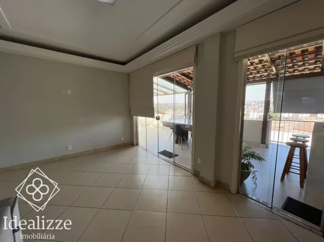 Cobertura para Venda em Volta Redonda / RJ no bairro Jardim Primavera