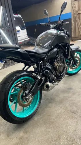 Yamaha MT 07 muito linda 