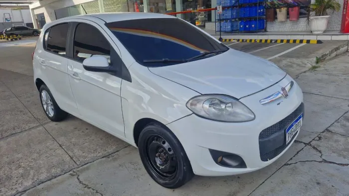 Fiat Palio Essence 1.6 Flex 16V 5P 2016
