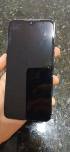 Moto One Macro