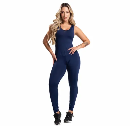 Macacão veste 36/38