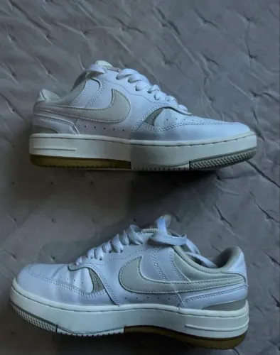 Tênis Nike