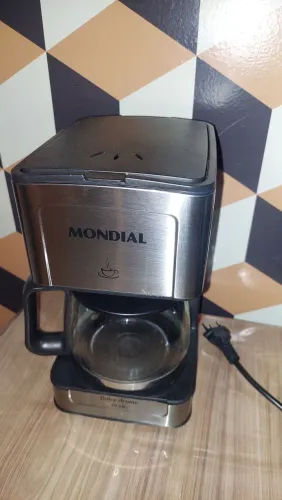 Cafeteira MONDIAL 20 xíc.