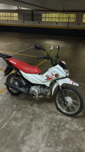 Honda pop 2026, quitada em meu nome, nunca caiu, sem detalhes. Baixo km apenas 1408km. Já