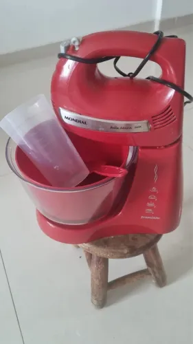 Batedeira Mondial Bella Massa Inox NOVA | R$200 (custou R$280)