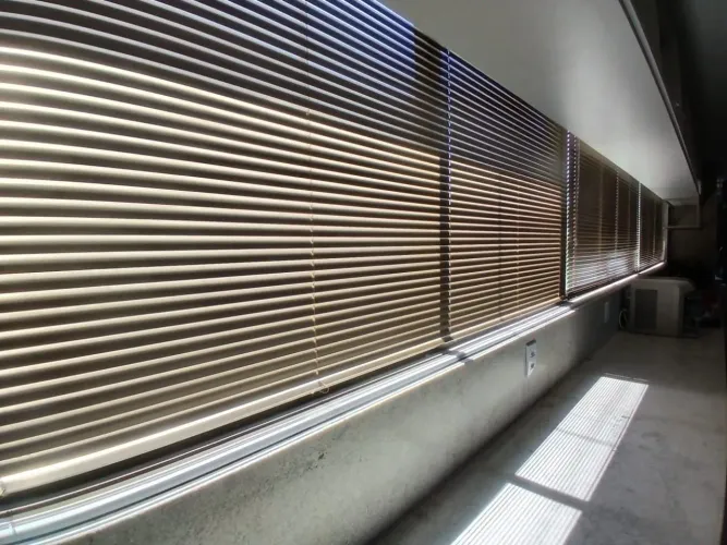 Nova linha. Cortinas e Persianas Sob Medida | Medição e Instalação Própria