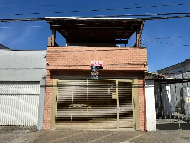 Sobrado à venda no Parque Novo Mundo