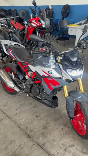 BMW G 310 R 2022