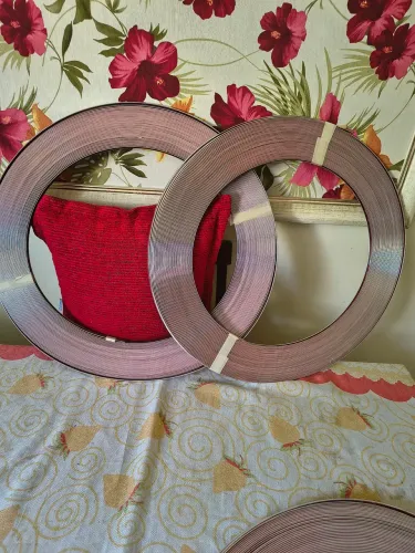 Conjunto com 2 Perfis Cantoneira Metalizado 12mm x 4 mm com auto colante