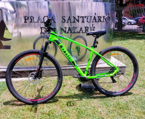 Bicicleta Lotus Fox TAM 17 Aro 29 freios Hidráulicos