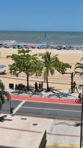 Apartamento com Suíte + 1 dormitorio. COM VISTA DO MAR !!!