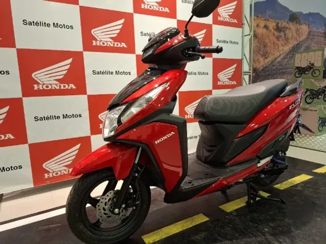  Elite 125 100% automática - APENAS 15.020 2026/2027 EMPLACADA