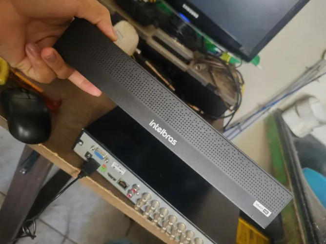 Vendo DVR Intelbras 16 canais multi HD 