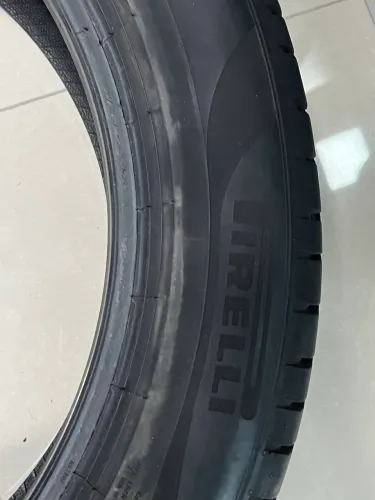 Pneu Pirelli scorpion 235/50 r19