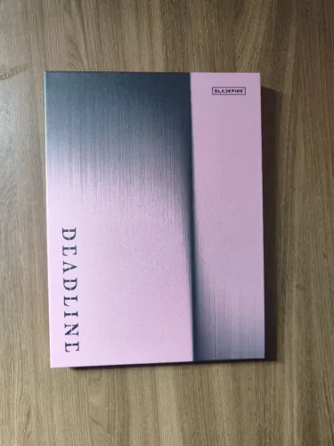 ÁLBUM BLACKPINK DEADLINE PINK