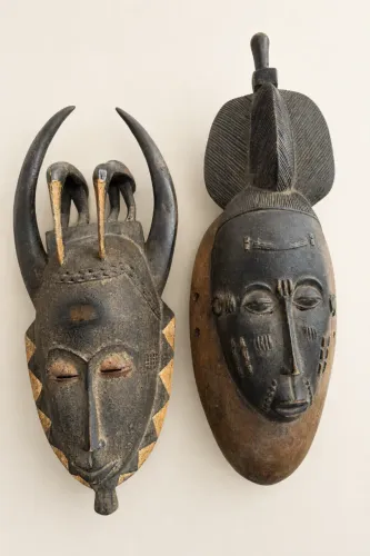 LOTE COM 2 MÁSCARAS AFRICANAS ORIGINAIS - ÁFRICA DO SUL