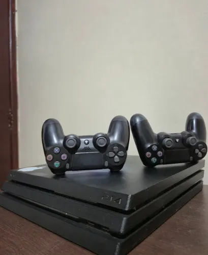 PS4 PRO 1TB