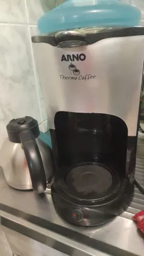 Cafeteira eletrica jarra inox.
