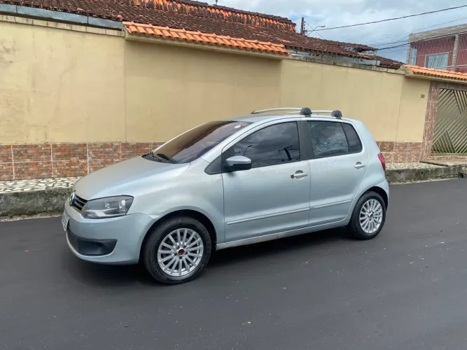 Volkswagen Fox 1.0 MI Total Flex 8V 5P 2011