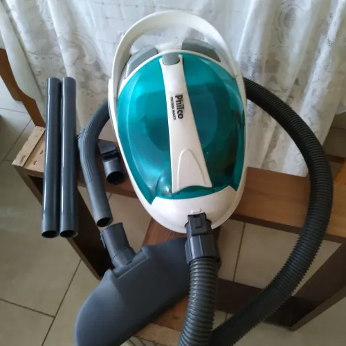Aspirador de pó PHILCO (127 V / 1400 W)