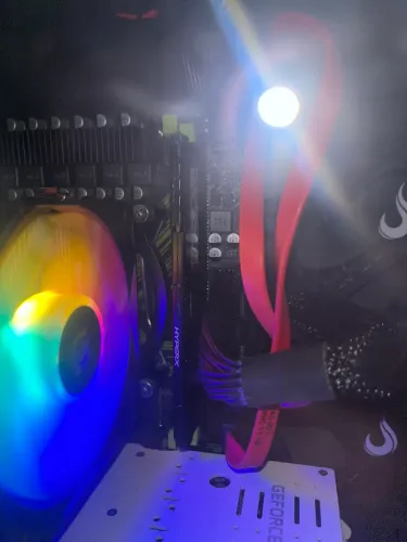 Menoria ram ddr4 4gb 2666mhz