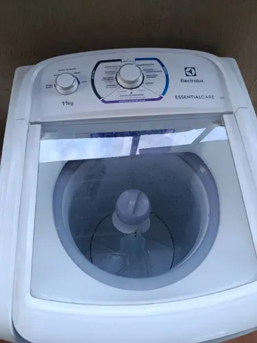 Máquina de lavar 11kg Eletrolux