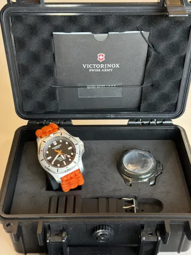 Relógio Victorinox Inox professional 241845 novo 