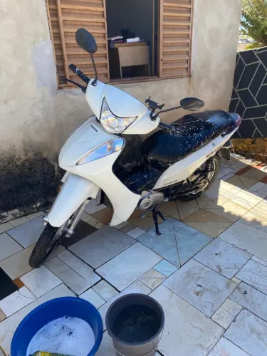 Honda Biz 110i 2017 - Particular | Sem Leilão / Sem Sinistro | Doc OK