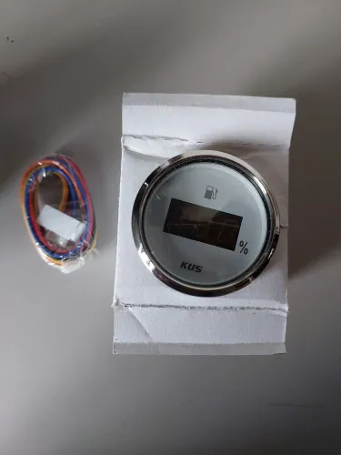 Indicador Medidor Nivel Combustivel Digital Kus 0-190 Ohm 12v 24v Novo