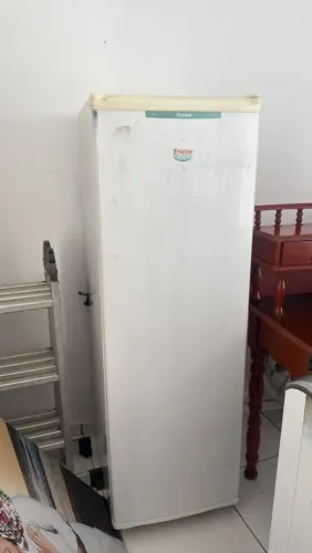 Vendo freezer vertical consul