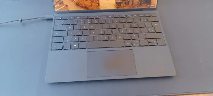 Dell XPS 9310 - i7 11ªgen /16gb RAM /1tb SSD - Melhor que MacBook!