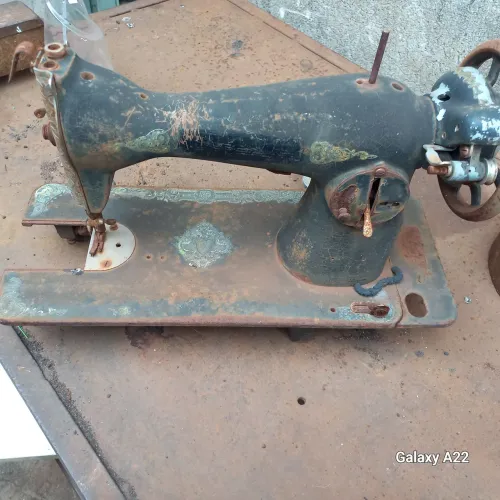 cabeça de máquina de costura, para decorar ambientes.