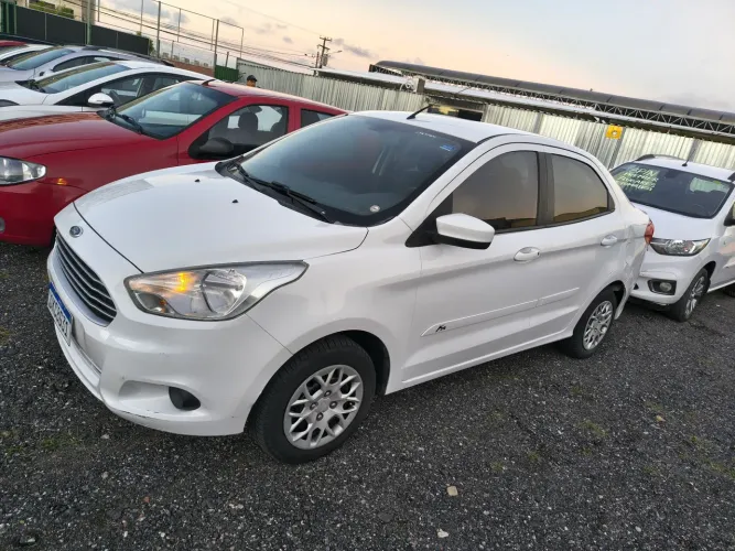 Ford KA+ Sedan 1.5 16V Flex 4P 2015