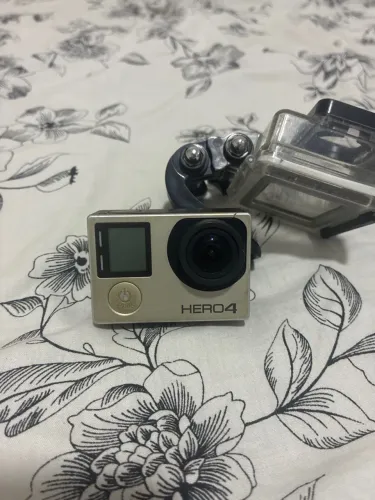 Tô pro hero 4 silver