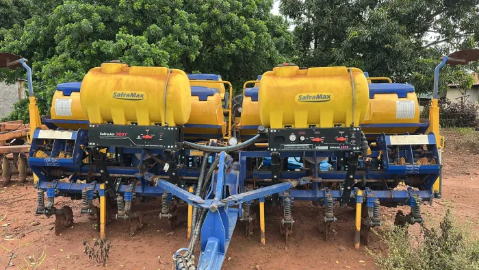 Plantadeira Tatu PST Duo Flex
