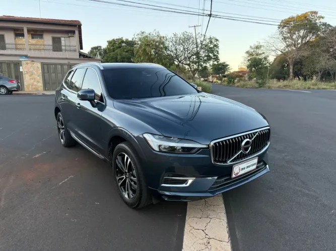 Volvo XC-60 XC 60 T-8 Híbrido Momentum 2.0 5P 2021