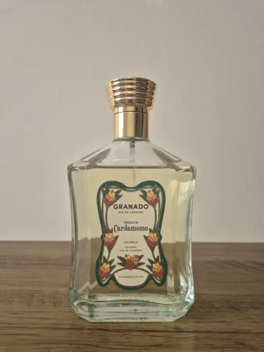 Colônia Granado Sândalo e Cardamomo 300ml