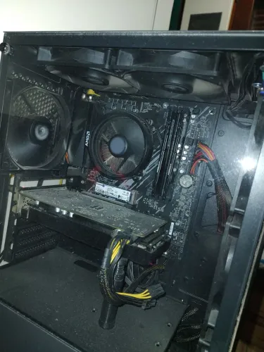 Vendendo PC game
