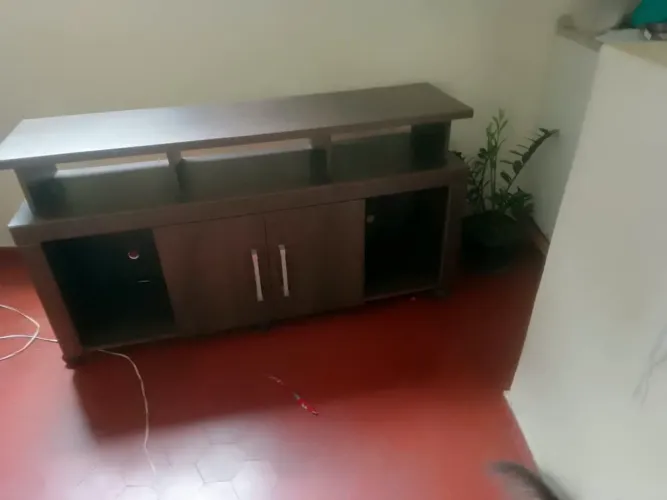 Vendo rack de televisão