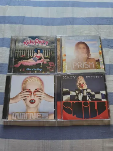 CDs - Katy Perry