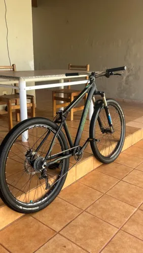Bicicleta aro 29 highone