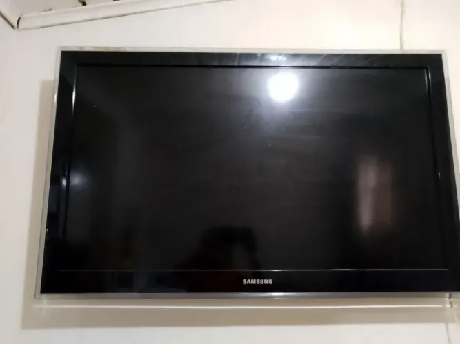 Teve com defeito pra retirada de peças 