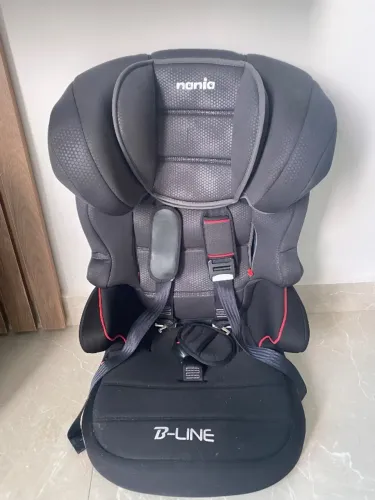 Cadeirinha com elevação confortável 