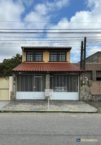Casa Duplex à Venda no Parque Aurora 360m² de área útil, 4 Quartos - Campos dos Goytacaze
