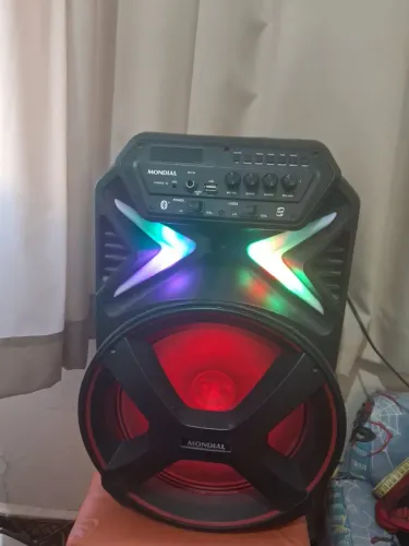 Caixa de Som Mondial CM-400 bivolt ótimo estado