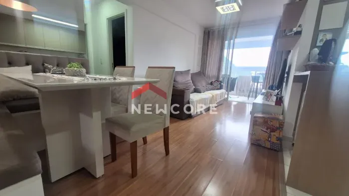 Apartamento em Avenida Marechal Deodoro - Vila Valença - São Vicente/SP