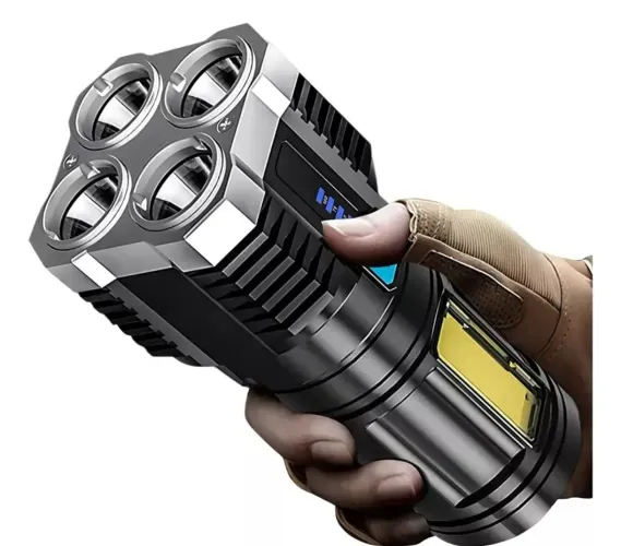 Lanterna  led 4 nucleos  recarregavel .facil transporte e potente