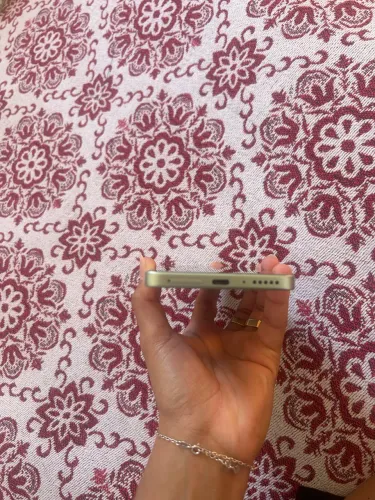 Vendo celular Redmi Xiaomi 13