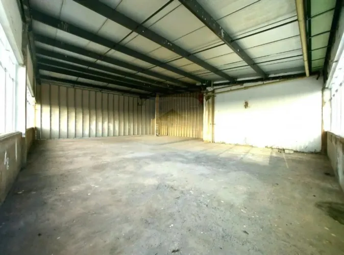 Sala Comercial à venda no Bairro Jardim Karaíba